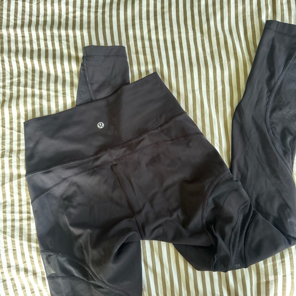 Lululemon Leggings with Mesh Detail - Picture 5 of 9